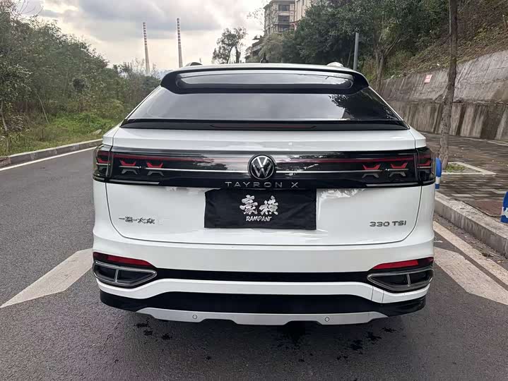 Фото 7 - Volkswagen Tayron X