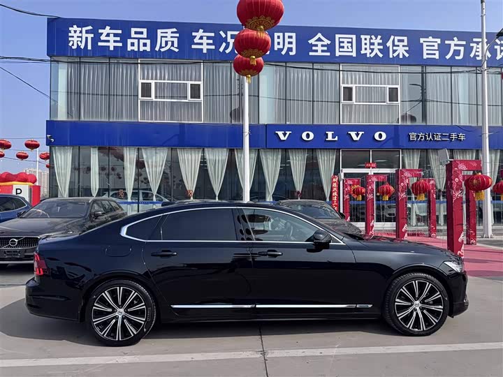 Фото 3 - Volvo S90
