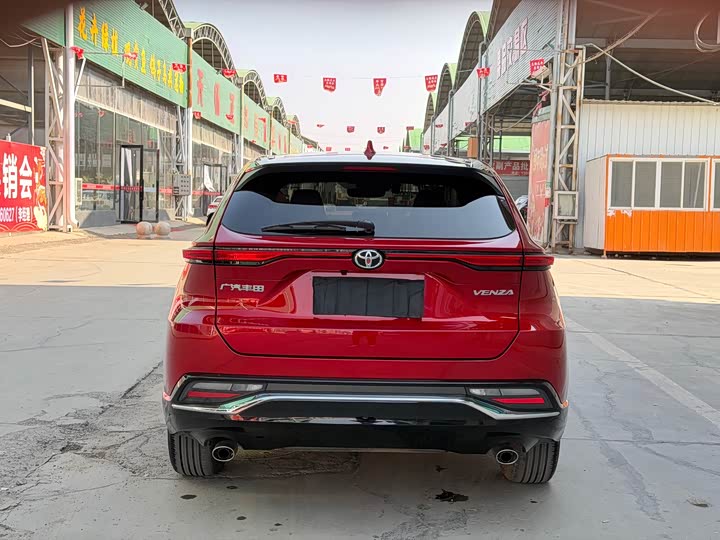 Фото 5 - Toyota Venza