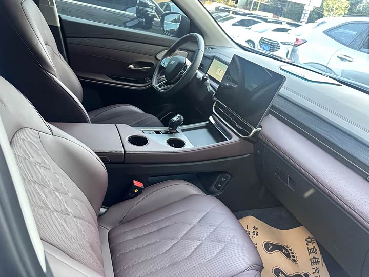 Фото 6 - Jetour X90 Pro