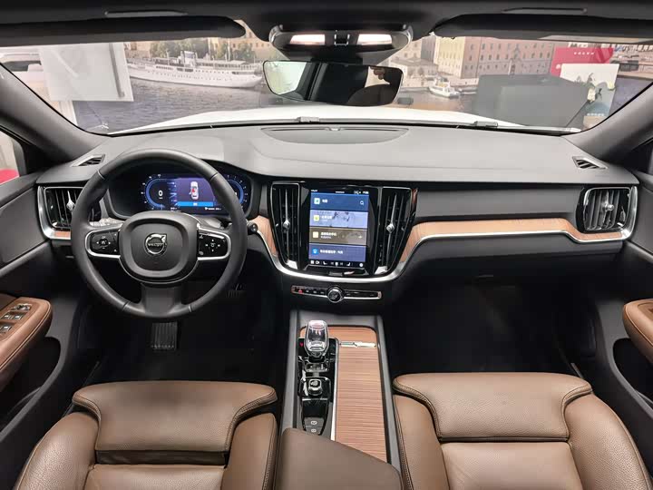 Photo 7 - Volvo V60