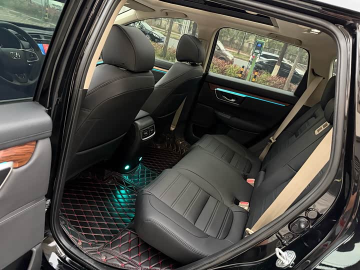 Photo 8 - Honda CR-V