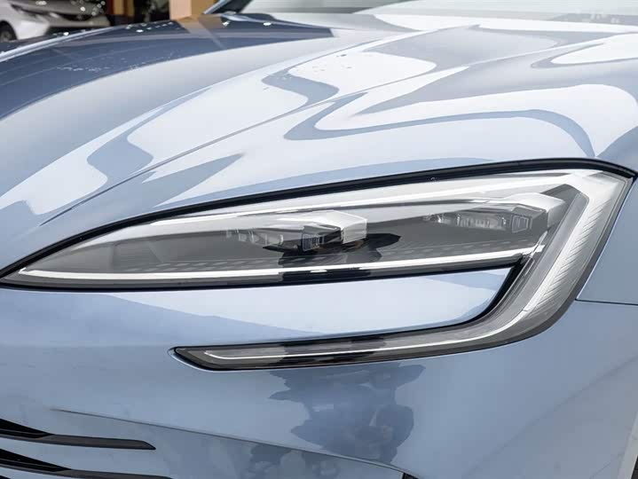 Фото 9 - BYD Seal 07 DM-i Hybrid