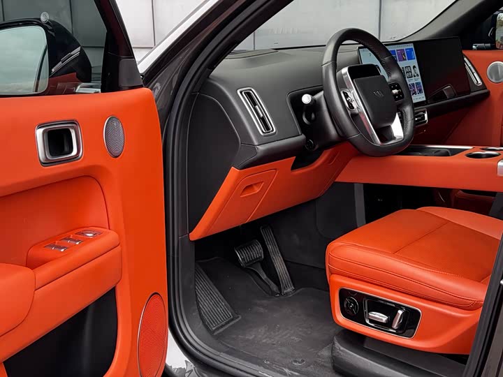 Фото 8 - LiXiang L9