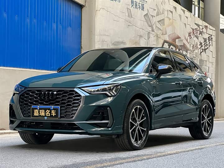 Фото 1 - Audi Q3 Sportback