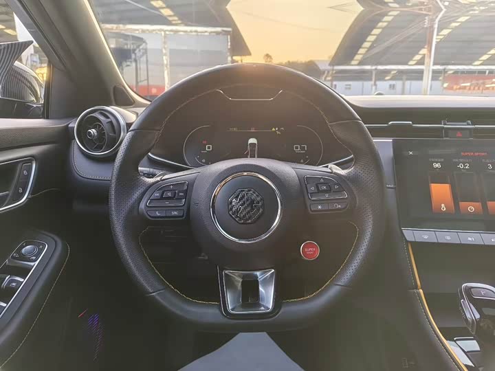 Фото 7 - MG Motor 6