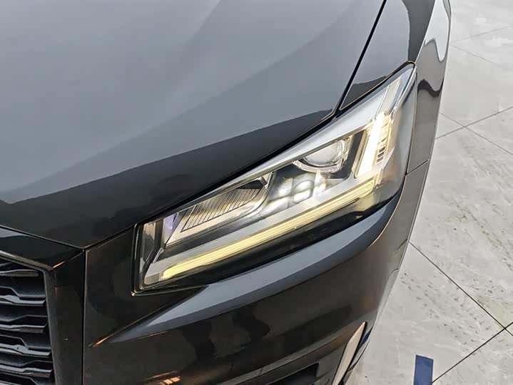 Фото 5 - Audi Q2L