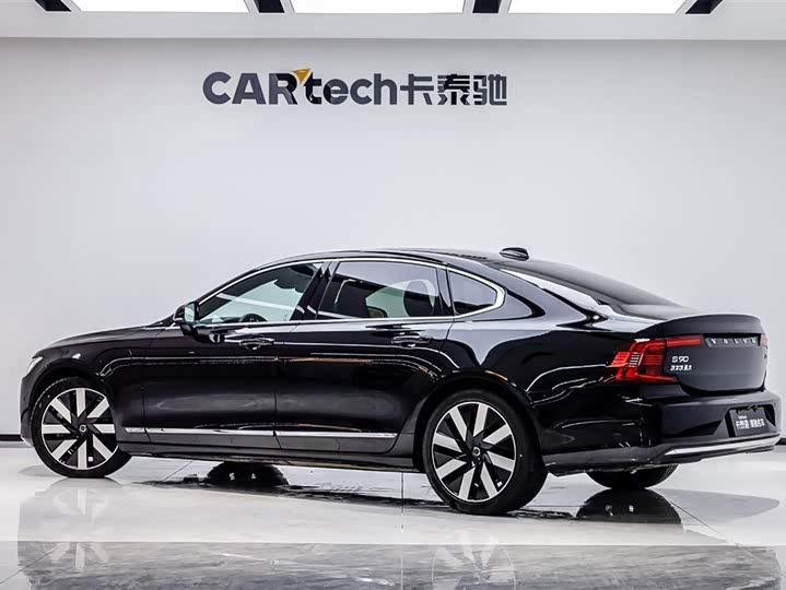 Фото 4 - Volvo S90 Hybrid