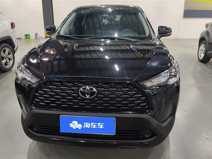 Фото 2 - Toyota Corolla Cross