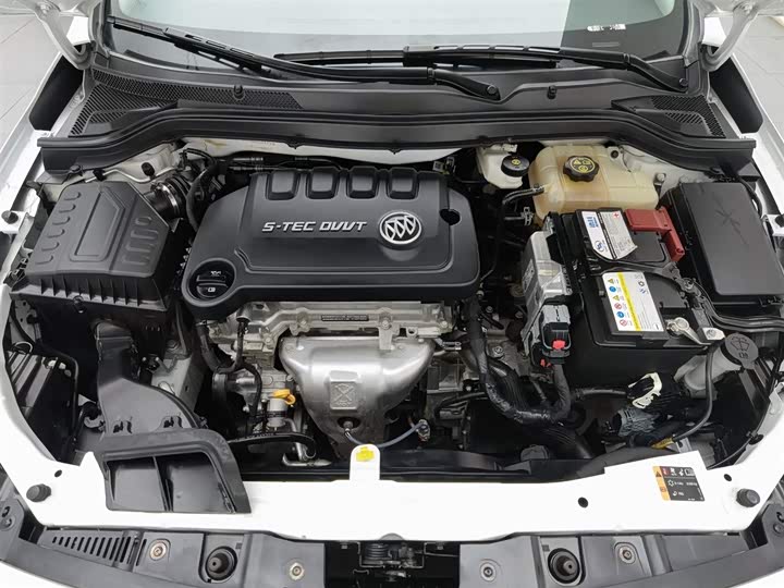 Photo 6 - Buick Excelle GT