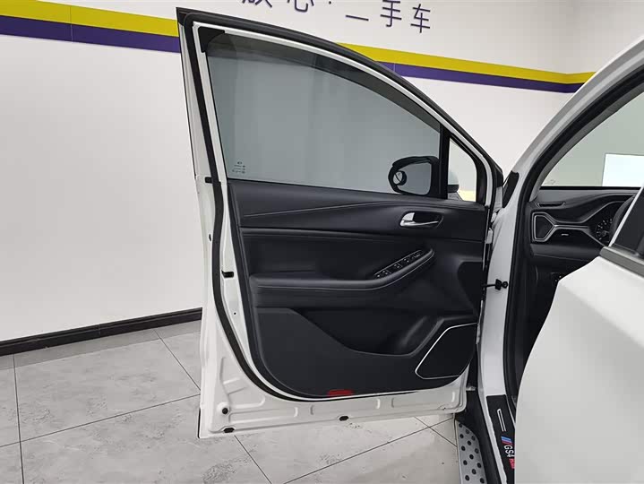 Фото 7 - GAC Trumpchi GS4