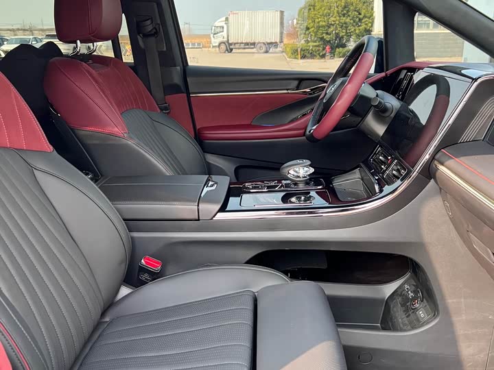 Фото 5 - GAC Trumpchi M8