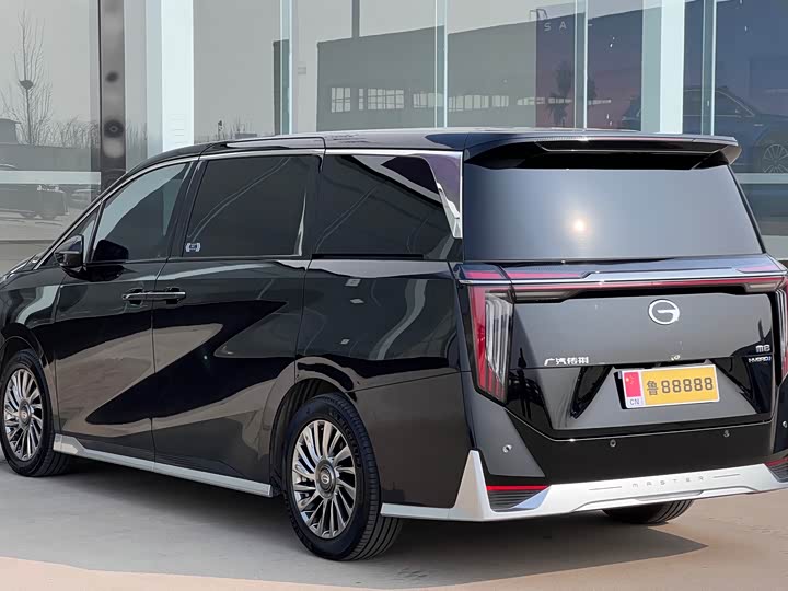 Фото 7 - GAC Trumpchi M8