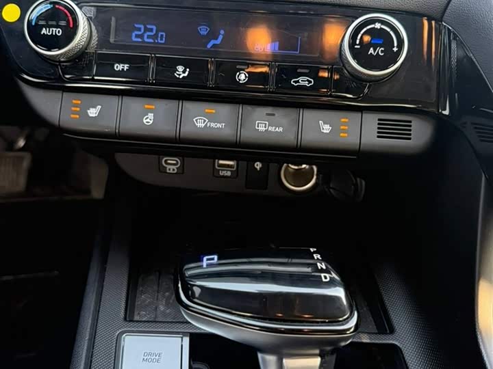 Фото 5 - Hyundai Elantra N line