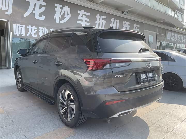 Фото 7 - GAC Trumpchi GS4