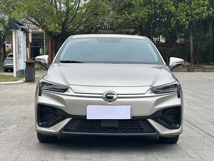 Фото 2 - GAC Aion S