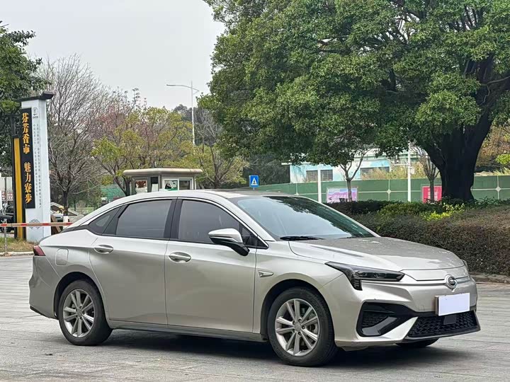 Фото 3 - GAC Aion S