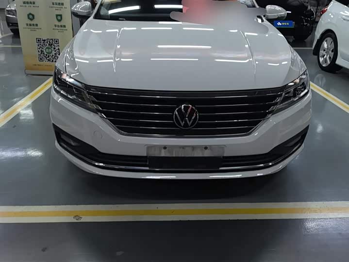 Фото 2 - Volkswagen Lavida