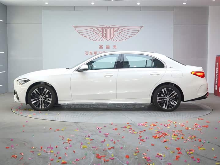 Фото 4 - Mercedes-Benz C-Class Hybrid