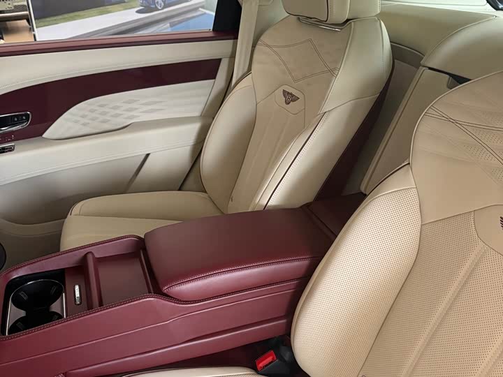 Фото 7 - Bentley Bentayga