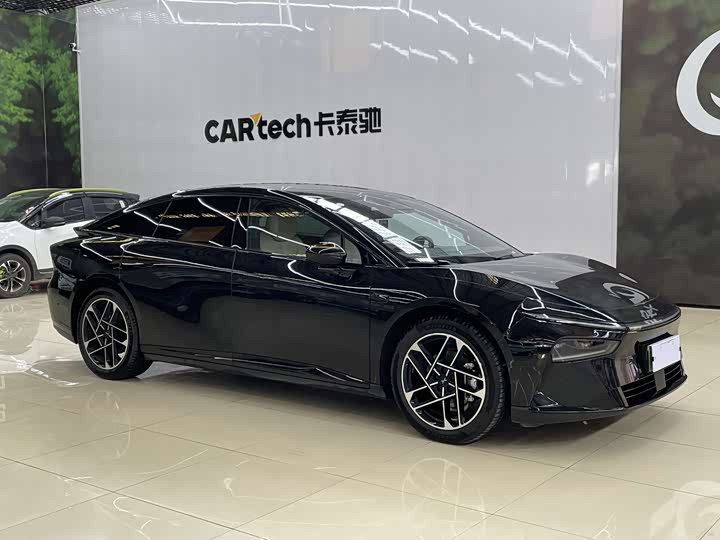 Фото 3 - XPeng F57