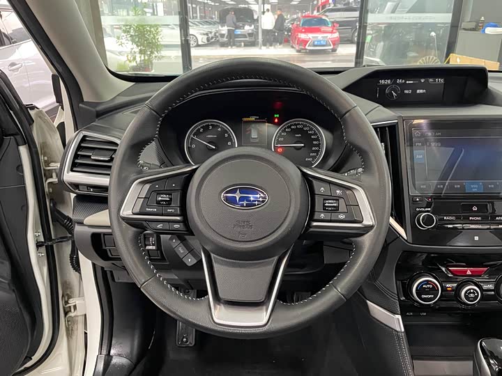 Фото 8 - Subaru Forester