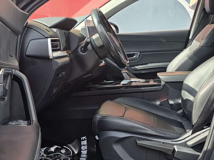 Photo 4 - BYD Song Pro