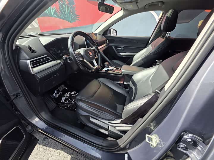 Photo 5 - BYD Song Pro