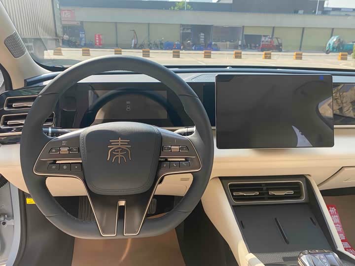 Фото 9 - BYD Qin L