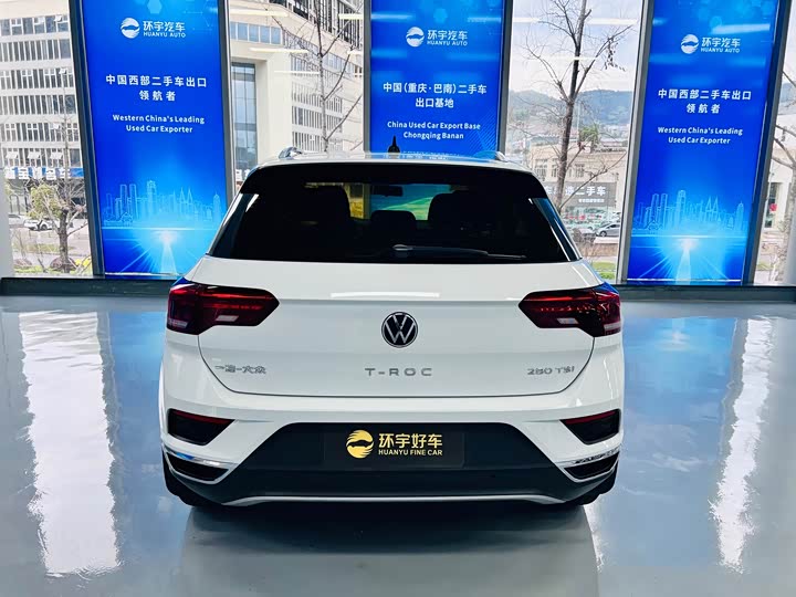 Фото 8 - Volkswagen T-Roc