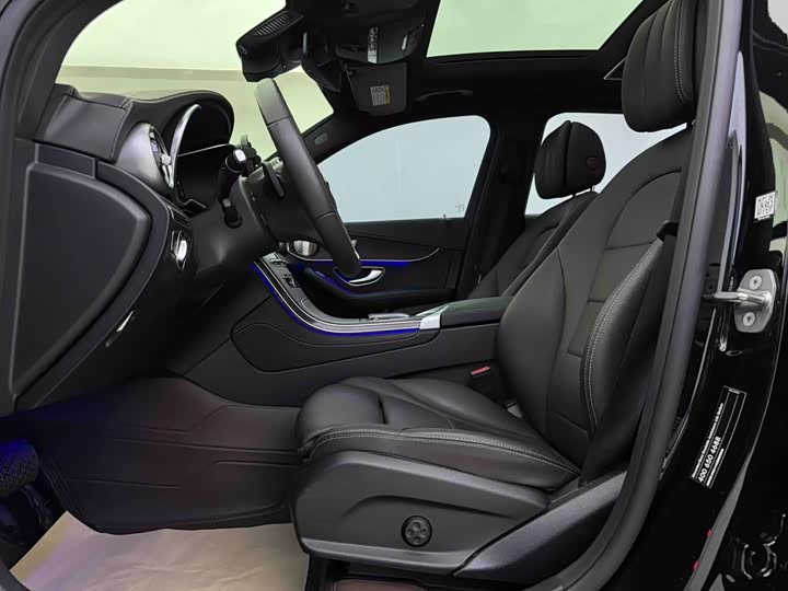 Фото 2 - Mercedes-Benz GLC-Class