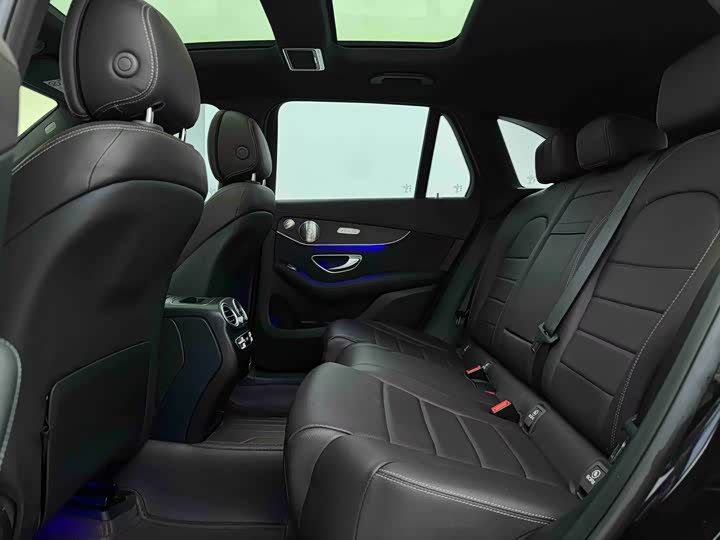 Фото 9 - Mercedes-Benz GLC-Class