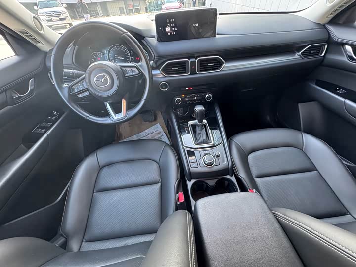 Photo 4 - Mazda CX-5