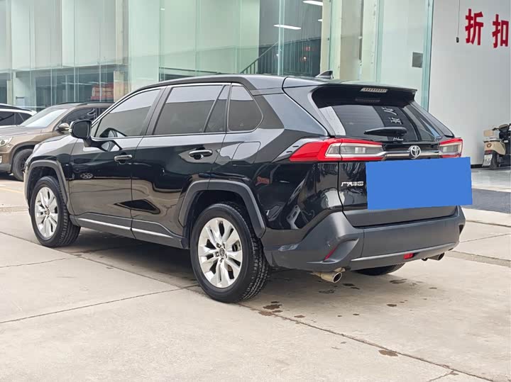 Photo 9 - Toyota Wildlander