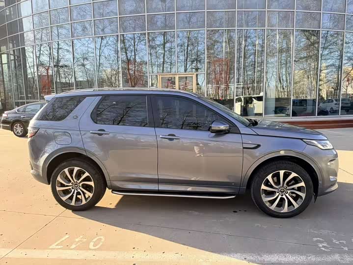 Фото 3 - Land Rover Discovery Sport Hybrid