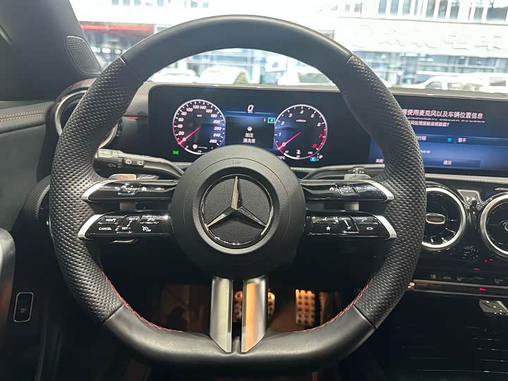 Фото 7 - Mercedes-Benz CLA-Class