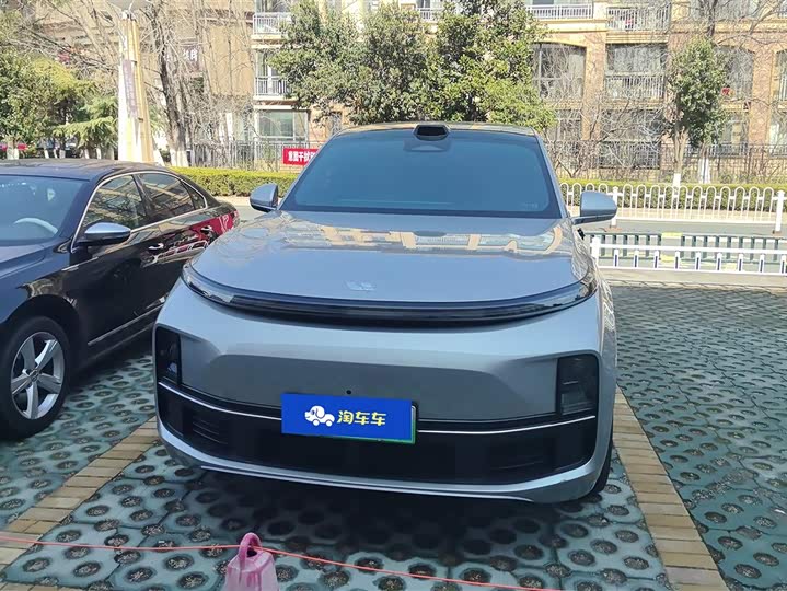 Фото 2 - LiXiang L9