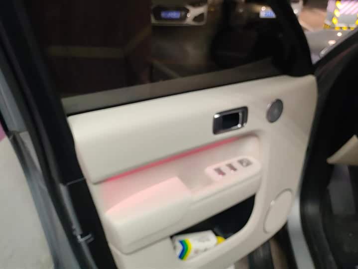 Фото 7 - LiXiang L9