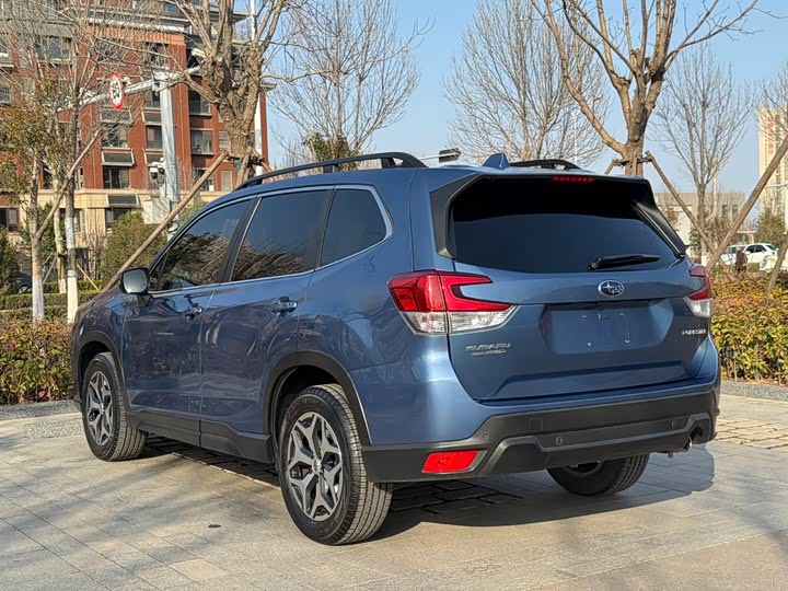 Фото 6 - Subaru Forester