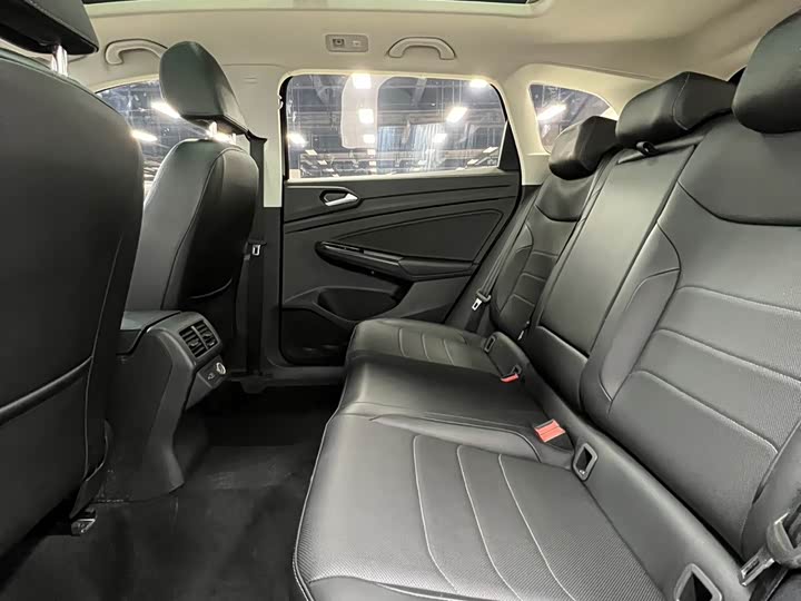 Фото 9 - Jetta VS7