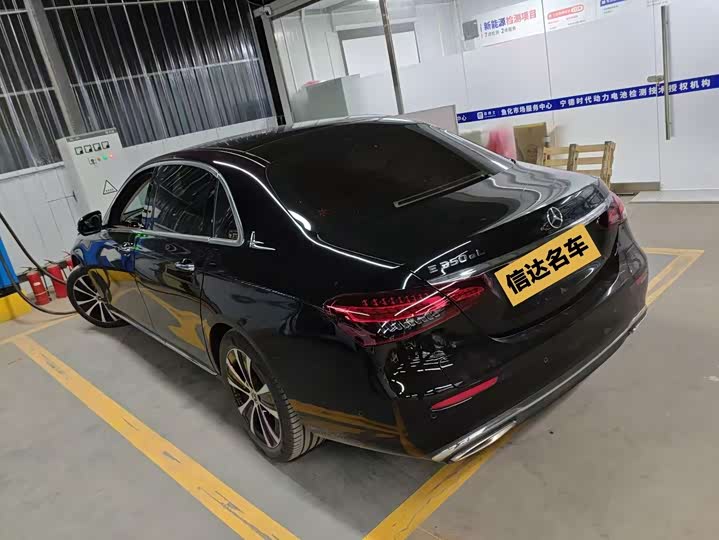 Фото 7 - Mercedes-Benz E-Class Hybrid