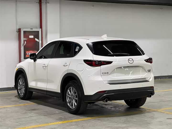 Photo 4 - Mazda CX-5