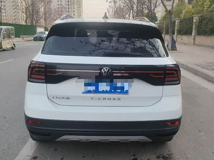 Фото 8 - Volkswagen T-Cross