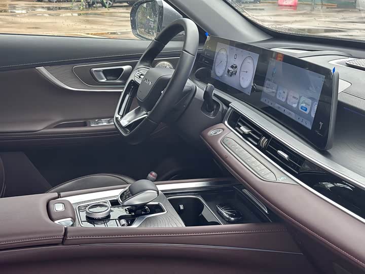 Фото 6 - Chery Tiggo 8 Pro