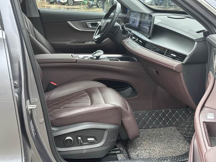 Фото 7 - Chery Tiggo 8 Pro