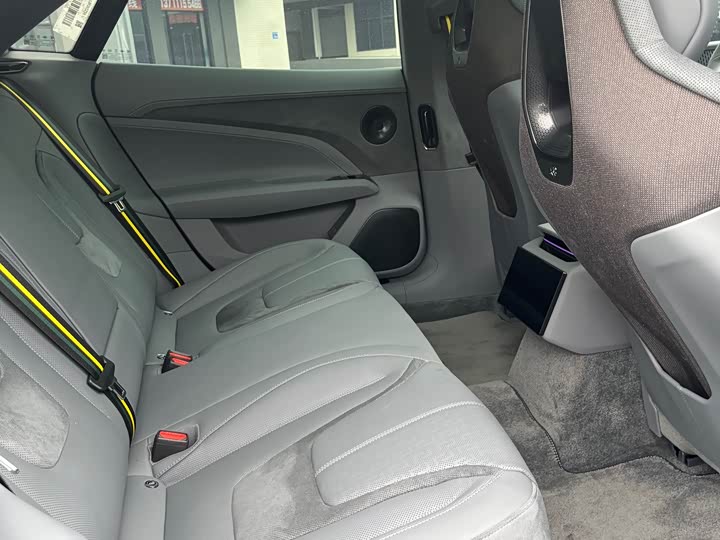 Фото 8 - Lotus Emeya