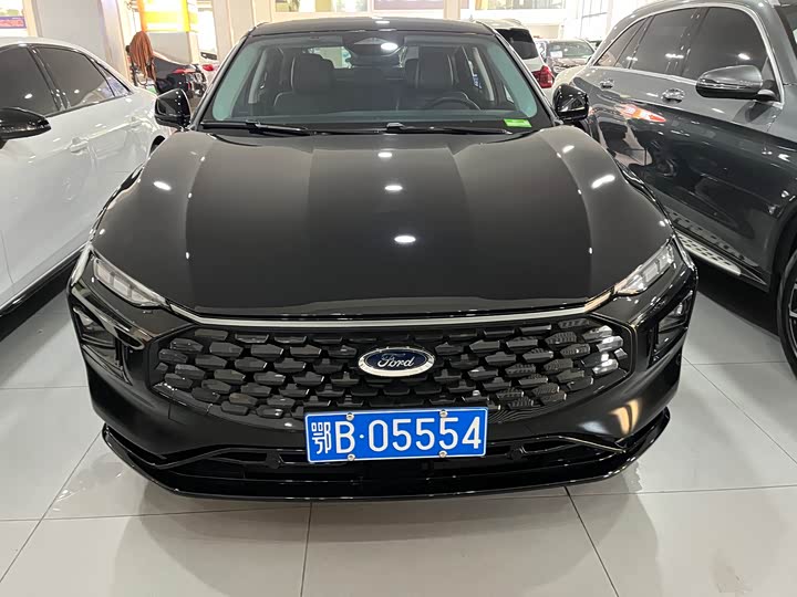 Фото 2 - Ford Mondeo