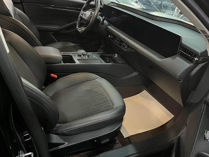 Фото 9 - Ford Mondeo