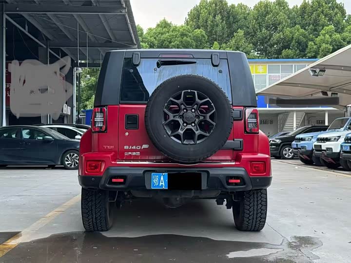 Фото 8 - BAIC Beijing BJ40