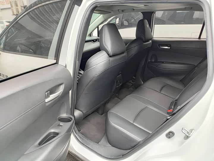 Фото 4 - Toyota Frontlander